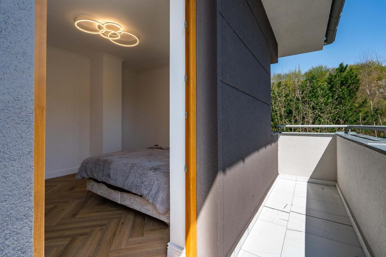 Serenity Prague Villa With Garden Jacuzzi Exterior foto